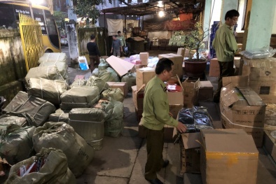 Thu giữ lô hàng bột ngũ cốc dinh dưỡng đóng hộp không rõ nguồn gốc