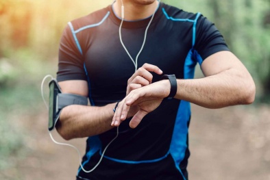Máy theo dõi sức khỏe có thể đo được nhịp tim bằng... một cuộn giấy vệ sinh
