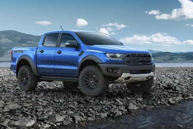 Cập nhật bảng giá xe Ford tháng 11: Siêu bán tải Ranger Raptor chính thức xuất hiện