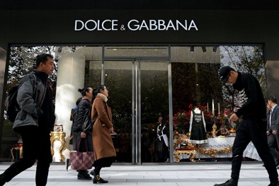 Tại sao sai lầm của Dolce & Gabbana tại Trung Quốc có thể là một thảm họa?