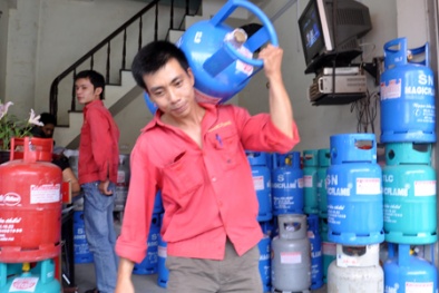 Giá gas tháng 12 tiếp tục giảm mạnh