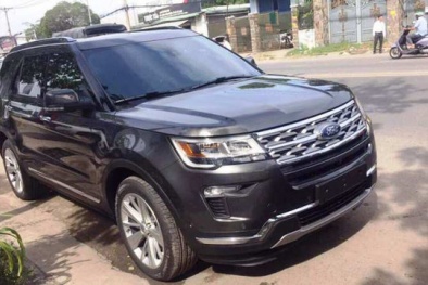 Khách hàng 'kêu trời' vì mua Ford Explorer gần 2,7 tỷ đồng nhưng dịch vụ 'quá tệ'