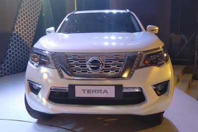 Nissan Terra giá từ 988 triệu dự báo ‘gây bão’ bởi những công nghệ này