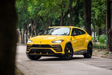 Rao giá hơn 22 tỷ, Lamborghini Urus thứ 3 tại Việt Nam đang tìm chủ nhân