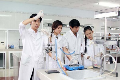 Xây dựng kết nối cung cầu khoa học công nghệ nhà trường - doanh nghiệp: 'Khó chồng khó'