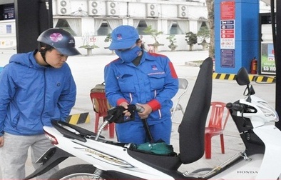 Thanh tra phát hiện 8 doanh nghiệp bán xăng dầu kém chất lượng