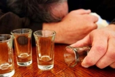 Bộ Y tế: Người dân không tự ý dùng bia để giải rượu