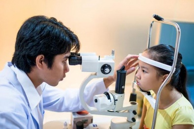 Ứng dụng và phát triển công nghệ phục vụ bảo vệ, chăm sóc sức khỏe cộng đồng