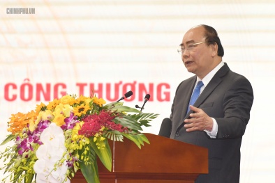 Thủ tướng: Không thể chấp nhận mức nhập siêu dưới 3 tỷ USD