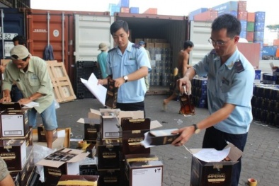 Thủ tướng: Tập trung thông quan nhanh các lô hàng phế liệu nhập khẩu đủ 'chuẩn'