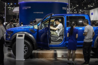3 giáo sư đồng loạt đệ đơn kiện Ford về hành vi 'ăn cắp' bằng sáng chế công nghệ