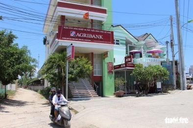 Sổ tiết kiệm hàng trăm triệu gửi ở Agribank biến mất: Chính nhân viên ngân hàng lấy tiền?