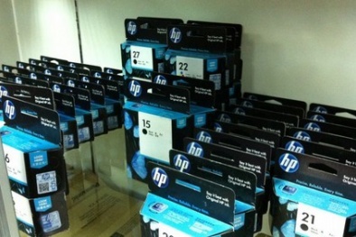 Phát hiện số lượng lớn linh kiện công nghệ giả mang nhãn hiệu HP