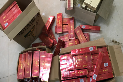 Tóm gọn 1.440 bao thuốc lá điếu vận chuyển trái phép, trị giá ước tính 35 triệu đồng