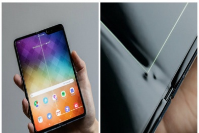 Galaxy Fold bị hỏng màn hình chỉ sau một ngày sử dụng, Samsung nói gì?