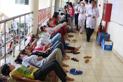 Thời tiết nắng nóng, nguy cơ gia tăng tình trạng ngộ độc thực phẩm