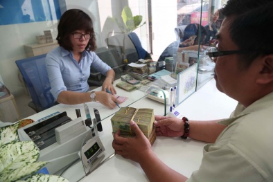 Khách gửi trăm tỷ bị chính nhân viên ngân hàng lấy mất: Eximbank khó huy động vốn