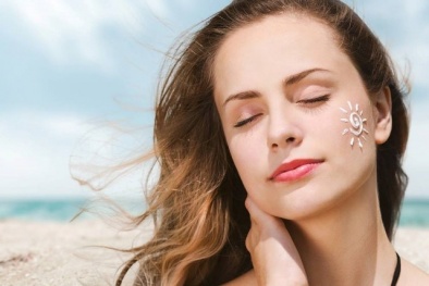 Phó Giám đốc BV Da liễu TW chỉ rõ dấu hiệu tiền ung thư da do ánh nắng mặt trời
