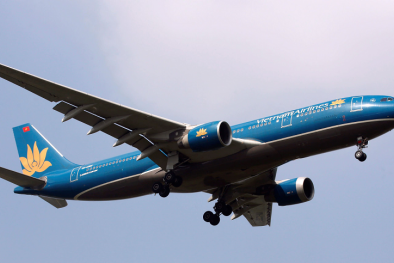 Những lực cản nào khiến Vietnam Airlines khó cất cánh?