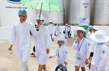 Vững tin về chất lượng sữa học đường Vinamilk