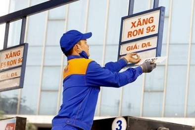 Giá xăng giảm mạnh sau chuỗi tăng liên tục