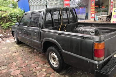 Phát sốt ô tô Mazda rao bán chỉ 35 triệu ở Phú Thọ: Xe 'cũ rích' 22 năm, ai dám liều?