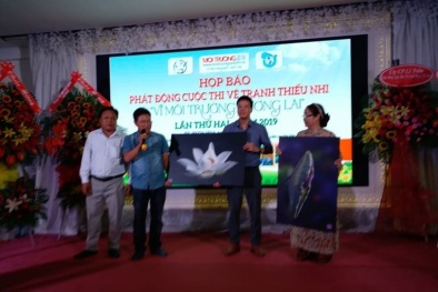 Cuộc thi Vẽ tranh thiếu nhi 'Vì môi trường tương lai'- Nâng cao nhận thức về bảo vệ môi trường
