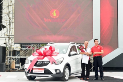 Vinfast giao 650 xe Fadil tới khách hàng trong 1 ngày