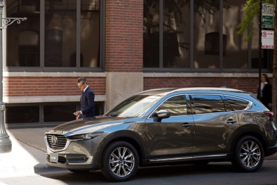 Mazda CX-8 có giá bán chính thức từ 1,1 tỷ đồng