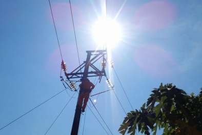 Nắng nóng khiến tiêu thụ điện tăng đột biến, Bộ Công Thương ra khuyến cáo người dùng