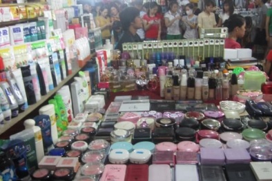 Cảnh báo chị em mối nguy hại từ mỹ phẩm chứa chì