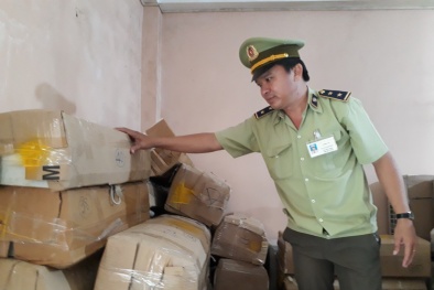 Bắt giữ ô tô tải vận chuyển thiết bị máy điều hòa không hóa đơn chứng từ