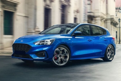 Vội vàng đẩy hàng tồn, chiếc ô tô Ford này giảm giá mạnh gần 100 triệu/chiếc