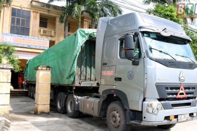 Chở 12 tấn phụ tùng, máy móc có dấu hiệu vi phạm về nhãn hàng hóa, nguồn gốc xuất xứ