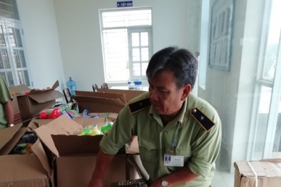 Gần 3.000 sản phẩm đồ chơi trẻ em mang tính chất bạo lực bị thu giữ