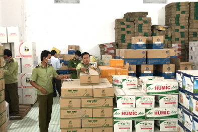 Kinh doanh thuốc bảo vệ thực vật giả, hết hạn bị 'tóm sống'