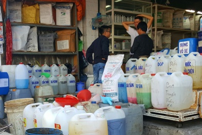 Đề xuất tăng mức xử phạt hành vi kinh doanh hóa chất trái phép