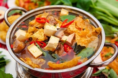 Vạch mặt nồi lẩu hóa chất rợn người