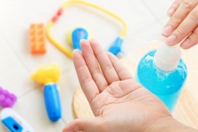 Phòng dịch Covid-19: Xử phạt 11 cơ sở kinh doanh thiết bị y tế không rõ nguồn gốc