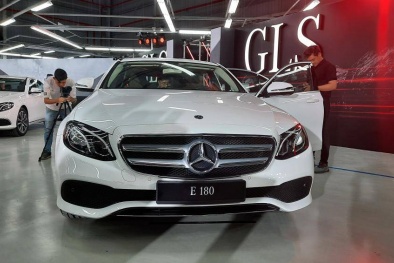 Thị trường ô tô: Giá xe Mercedes-Benz tại Việt Nam hiện giờ ra sao?