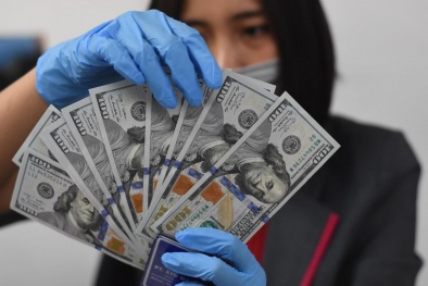 Tỷ giá ngoại tệ hôm nay 28/3: USD tiếp đà giảm, Bảng Anh tăng mạnh
