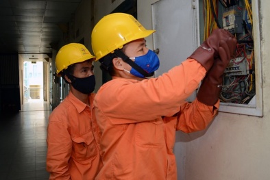 EVN lý giải lượng điện tiêu thụ tăng vọt trong tháng 3 và đề xuất phương án giảm giá điện
