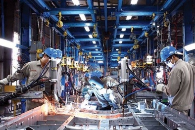 4 tháng đầu năm sản lượng công nghiệp tăng 1,8%