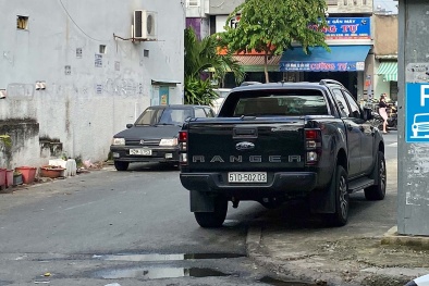 Quy chuẩn mới về biển báo, tài xế cần lưu ý gì khi đỗ xe ở vỉa hè