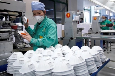 Sản xuất khẩu trang kém chất lượng, hơn 60 công ty Trung Quốc bị Mỹ rút giấy phép xuất khẩu