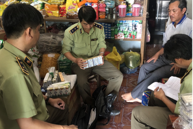Thu giữ và tiêu hủy nhiều hàng hóa vi phạm quy định đang lưu thông trên thị trường
