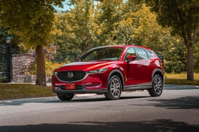 Mazda bất ngờ hé lộ dòng xe Mazda CX-50 mới, thay thế CX-5, dự kiến trình làng năm 2022