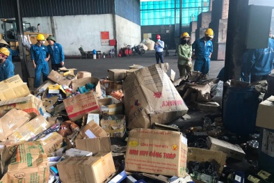 Tiêu hủy gần 13.000 sản phẩm hàng hóa nhập lậu, không rõ nguồn gốc xuất xứ