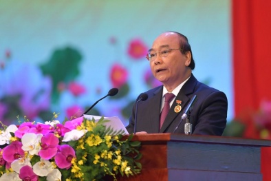 Phong trào thi đua yêu nước như những làn sóng trào dâng, kết tinh sức mạnh, mang theo khí thế lịch sử hào hùng của cha ông và dân tộc ta