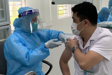 Giấc mơ vaccine phòng Covid-19 thành hiện thực
